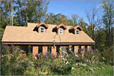 maple wood lodge in mineral point