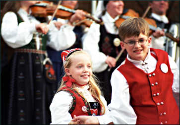 Young dancers at Nordic Fest.