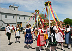 Maypole dancers in Amana.