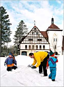 A family at a Concordia German camp.