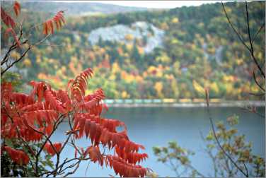 Fall colors at Devil's Lake.
