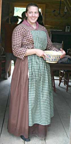 An interpreter at the Apple River Fort in Elizabeth, Ill.