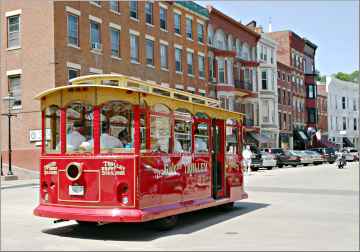 Two trolley tours prowl the streets of Galena, Ill.