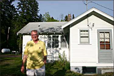 Motel proprietor Ron Lund in Grand Marais