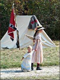 Young Civil War reenactors.