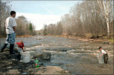 Fishing for smelt in the Knife River.