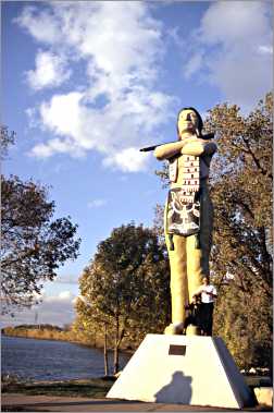 Indian statue in Riverfront Park La Crosse.