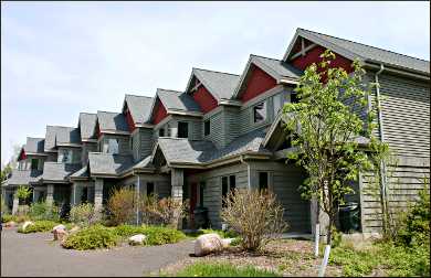 Cliff House Townhomes at Lutsen.