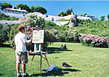 A painter puts lilacs and Fort Mackinac to canvas.