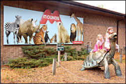 Children at the Henry Vilas Zoo.