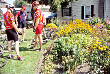 Bicyclists on Lake Pepin.