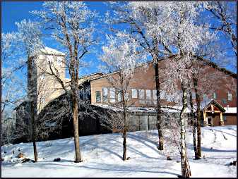 The lodge at Maplelag Resort.