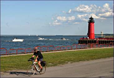 A bicyclist on the Milwaukee lakefront.