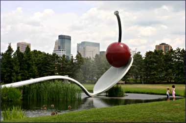 Spoonbridge and Cherry in Minneapolis.