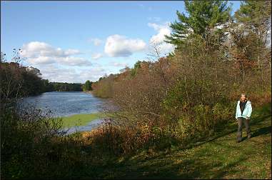 Hiking in Mirror Lake State Park.