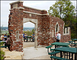 Picnic area of New Glarus Brewing.