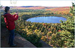 Photographing fall colors on Oberg Mountain.