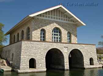 Boathouse on Rock Island State Park