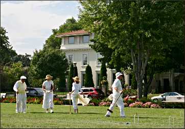 Croquet players on Summit Avenue.