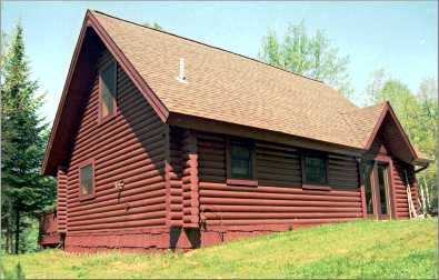 Illgen Falls cabin at Tettegouche.