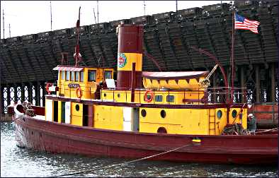 The Edna G. tugboat in Two Harbors.